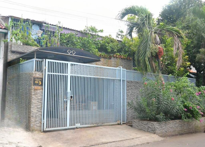 Properti terdaftar untuk dijual atau disewa - Rumah Sunrise Garden Jakarta Barat Siap Huni
